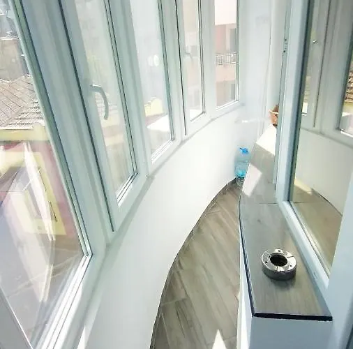 Варна Хостел アパート *